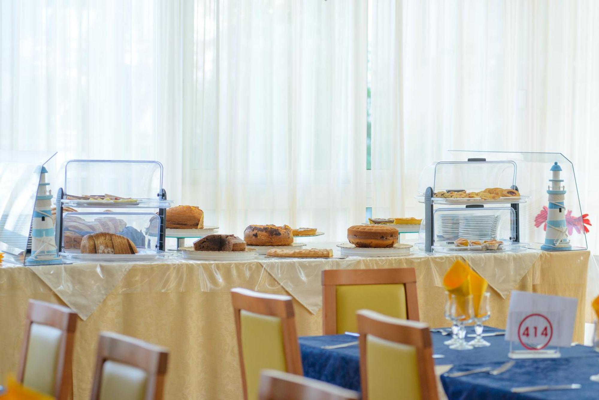 Hotel Sans Souci Ріміні Екстер'єр фото